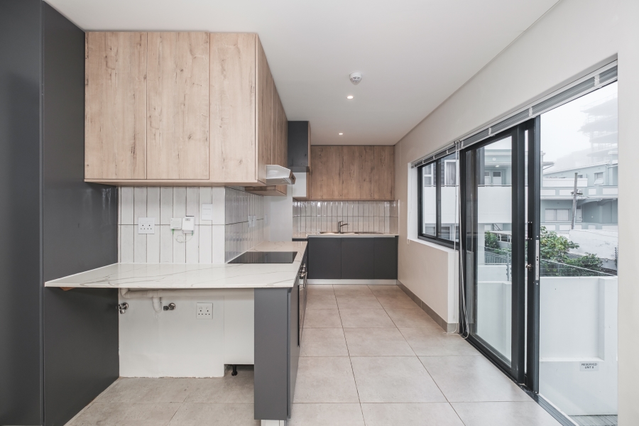 1 Bedroom Property for Sale in Sea Point Western Cape